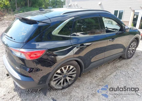 2020 Ford Escape Titanium from USA, damaged, VIN 1FMCU9J96LUB45362